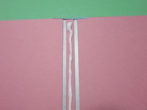 しっかりくっつけるために多めにのせます