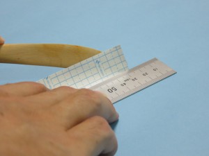 何度かやりながらだんだん垂直にします